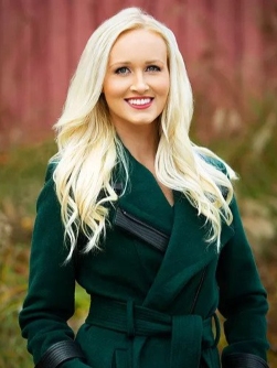 Legal Professional Kailey Jacomet in  MO